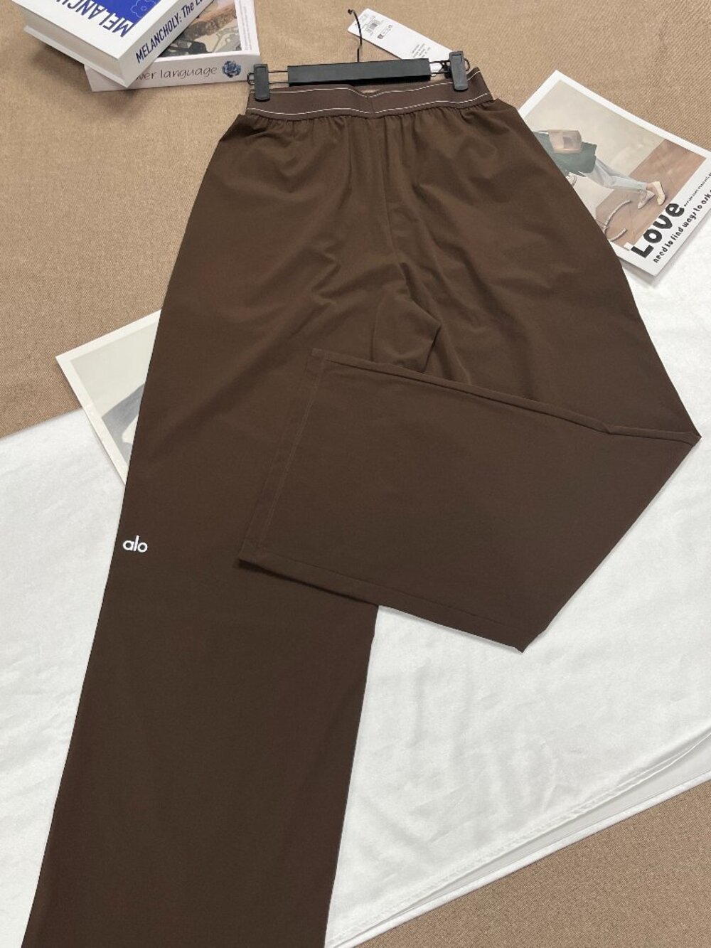 NWT ALO Yoga Suit Up Trouser (Regular M) Espresso Brown Casual / Office ๐โจ - Picture 3 of 8